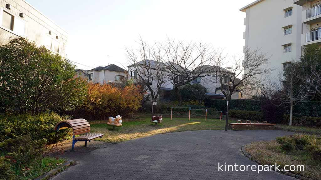 足立区 扇二丁目児童遊園 東京筋トレパーク